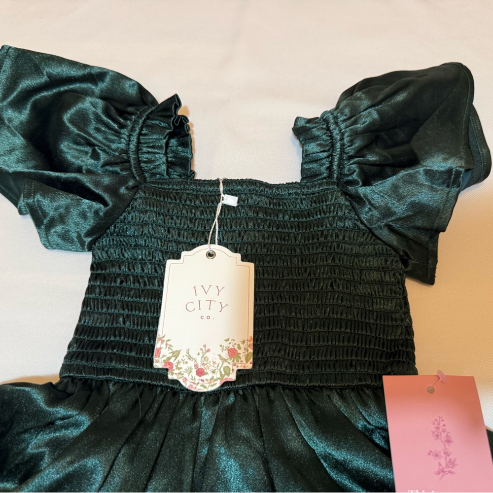 Ivy City Mini Ellie Dress in Emerald Satin 2T - Picture 9 of 11